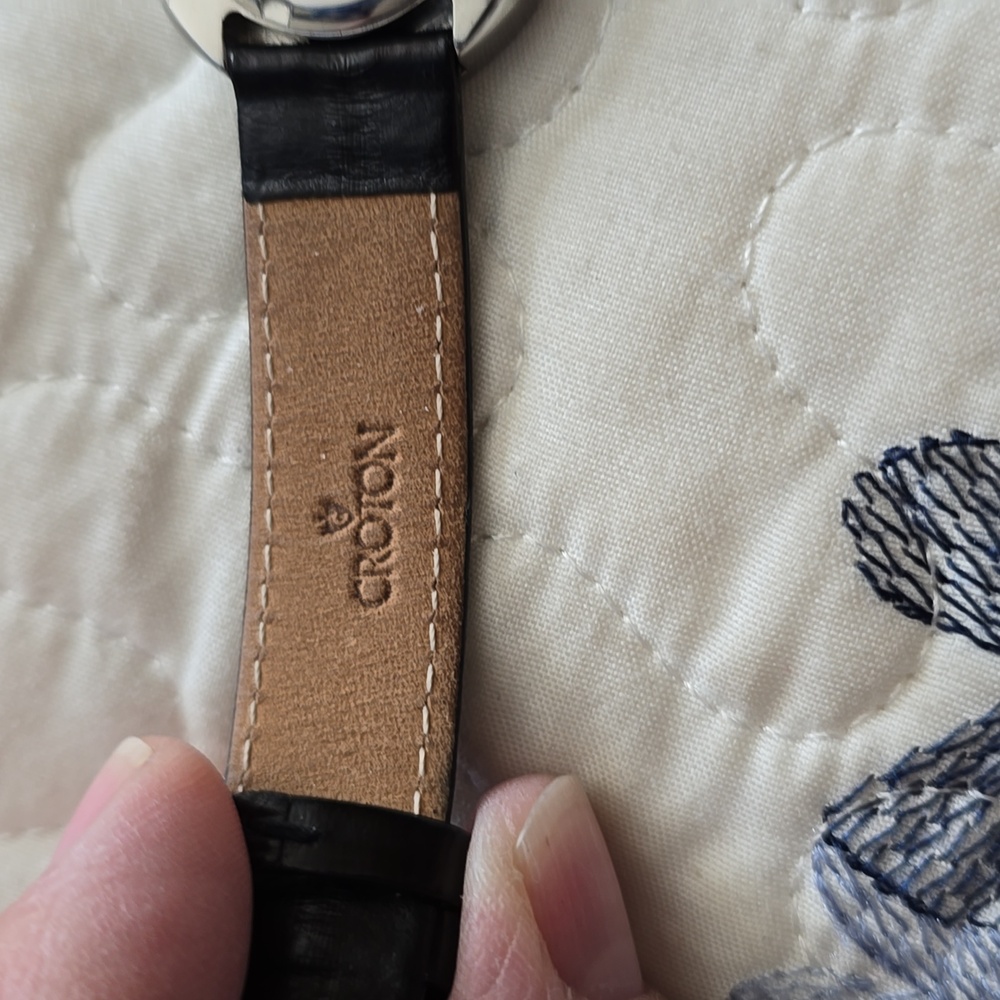 Croton Watch - Picture 9 of 12